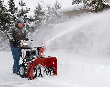 How to Keep Employee Morale Up in the Winter